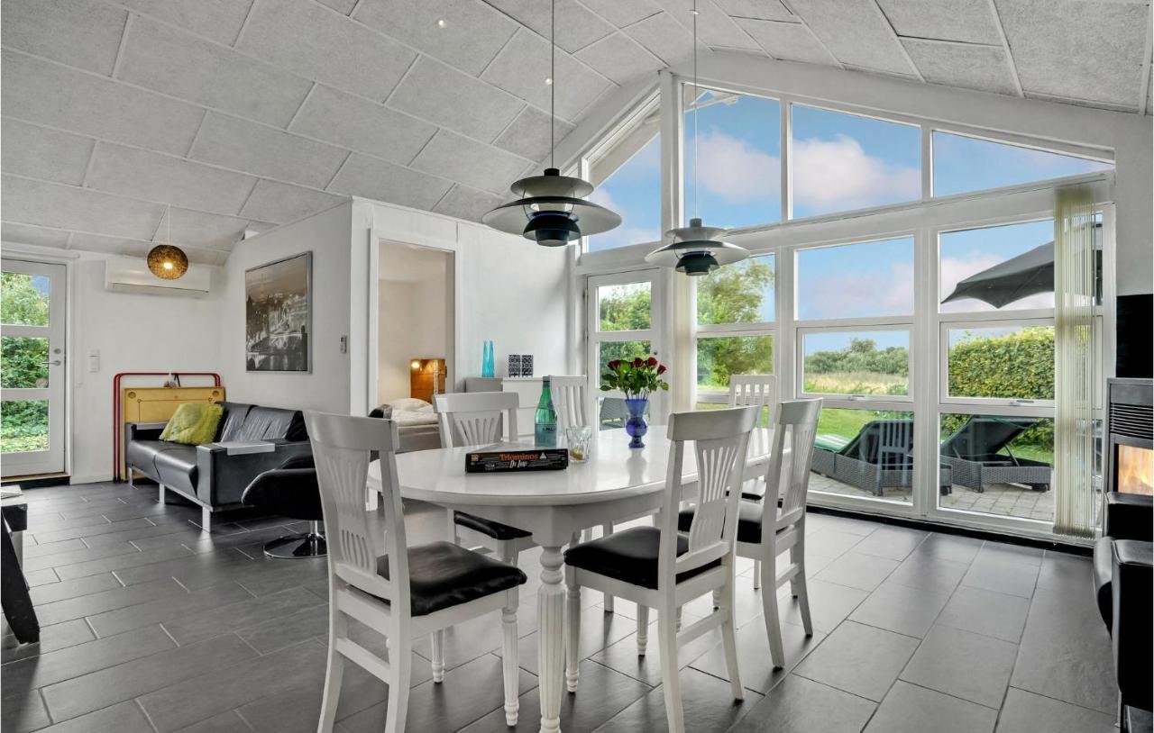 Beautiful Home In Borkop With Kitchen Exterior foto